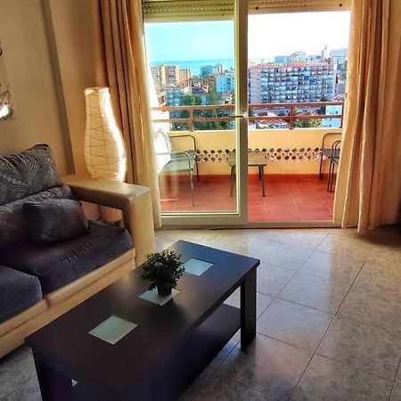 Apartamento Con Vistas Al Mar En Puerto Marina Daire Torremolinos Dış mekan fotoğraf
